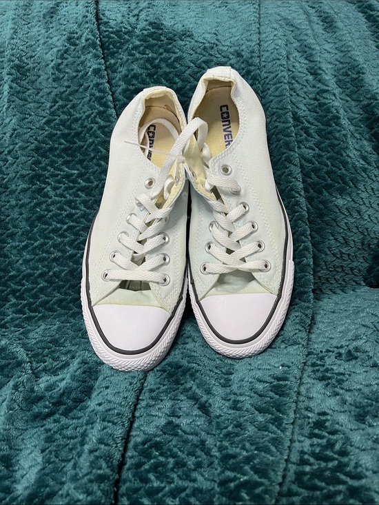 Converse All Stars Shoes - Converse Low Top Sneakers in Light Mint